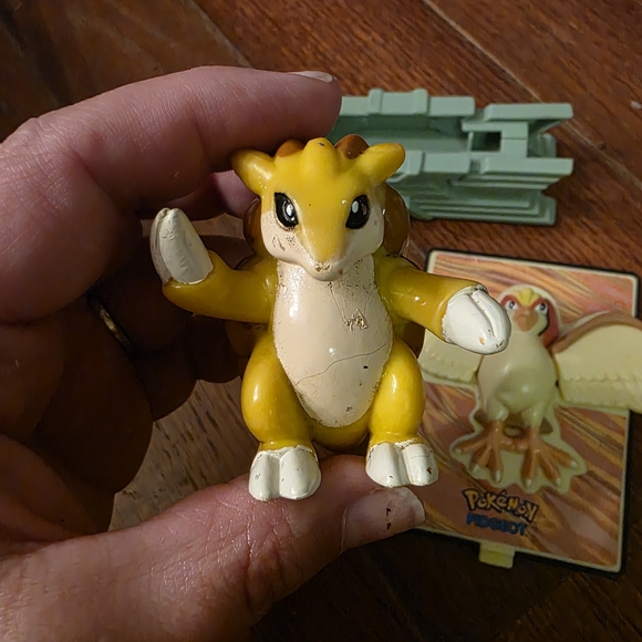 Pokemon - Picture 2 of 5